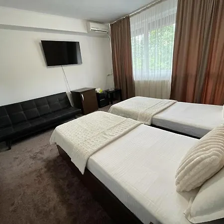 Rivoli Hotel