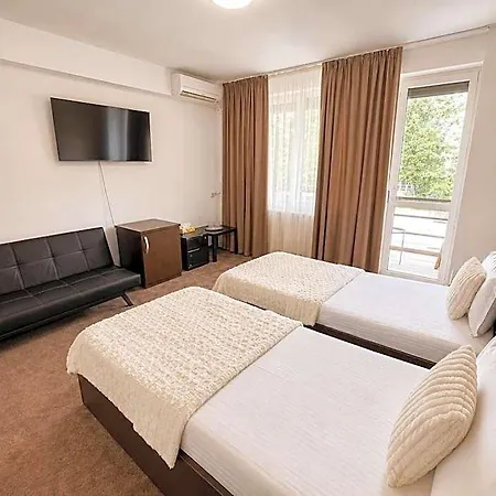 Rivoli 3*