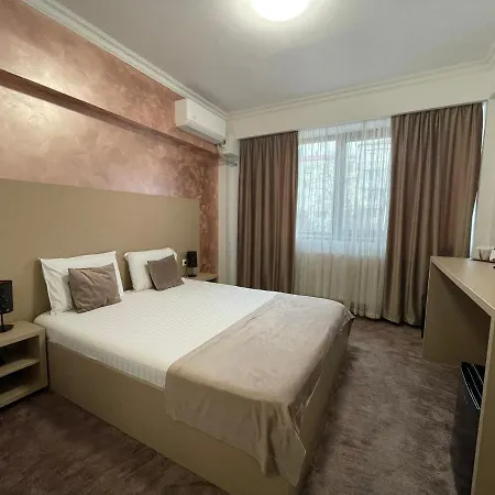 Rivoli 3* Bukarest